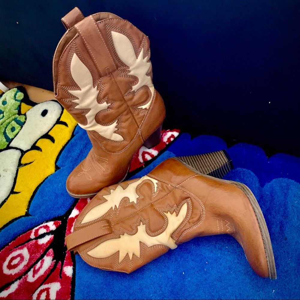 MIA Girl Cowboy Boots - 7